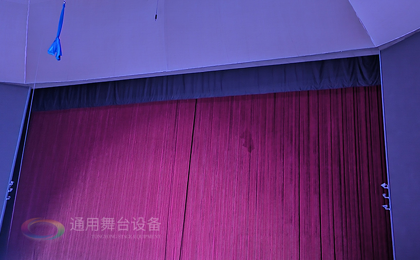 通用舞台设备助力某景区演艺广场舞台吊杆、设备等升级！有效提升景区演艺安全保障与舞美效果！